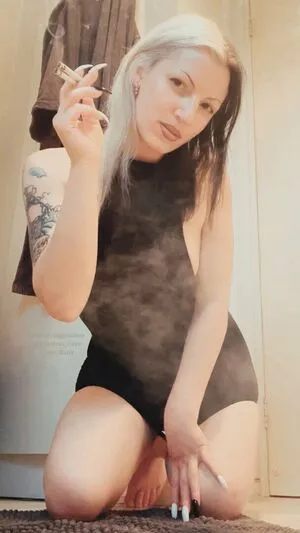 Smokinggoddess OnlyFans Leaked Free Thumbnail Picture - #q99AkvePrl