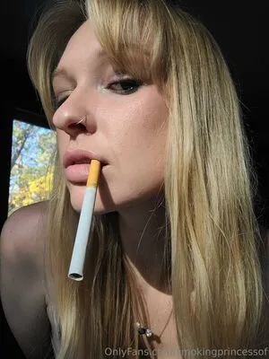 Smokingprincessof OnlyFans Leaked Free Thumbnail Picture - #G5x9SMstqw