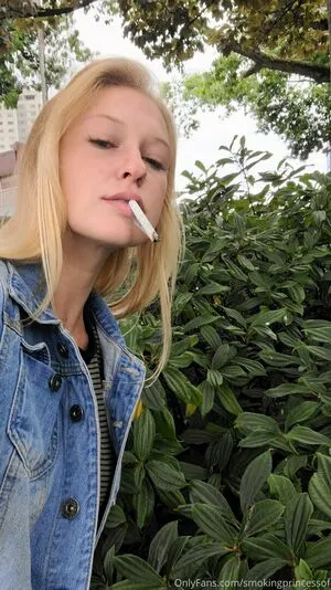 Smokingprincessof OnlyFans Leaked Free Thumbnail Picture - #fnDeBRJYJR