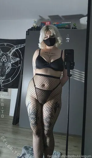 Smolbubblegum OnlyFans Leaked Free Thumbnail Picture - #wbDxcnaY8I