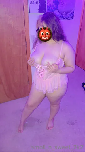 Smoll N Sweet 2k2 OnlyFans Leaked Free Thumbnail Picture - #DDsYYhcyHY