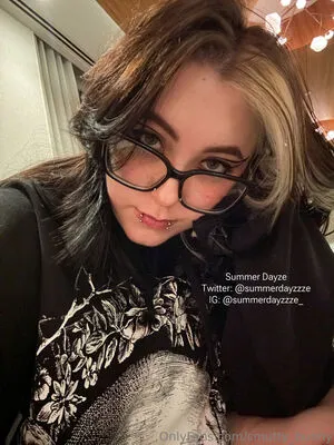 Smutty Bunny OnlyFans Leaked Free Thumbnail Picture - #GJx2XJcmI3