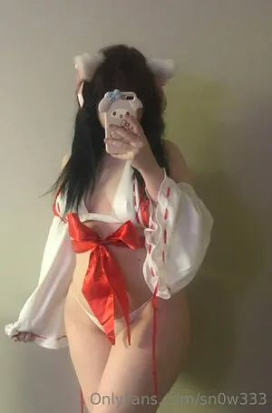 Sn0w333 OnlyFans Leaked Free Thumbnail Picture - #IRM4me8toz