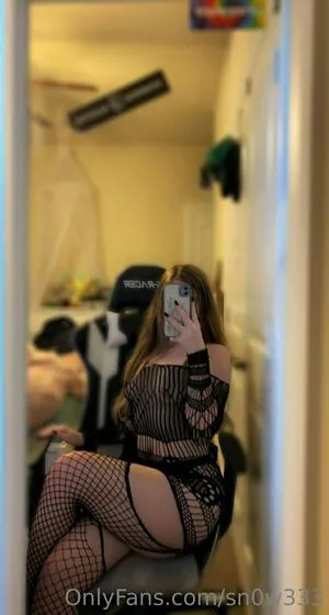 Sn0w333 OnlyFans Leaked Free Thumbnail Picture - #pt1Z4m9mR1