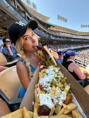 Snackinwithanastasia OnlyFans Leaked Free Thumbnail Picture - #AQnlH3GwY7