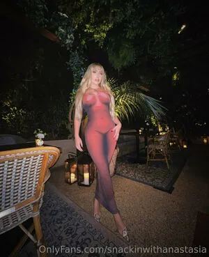 Snackinwithanastasia OnlyFans Leaked Free Thumbnail Picture - #FcQKvxHY25