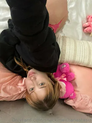 Snackinwithanastasia OnlyFans Leaked Free Thumbnail Picture - #iIdSnDZM4u