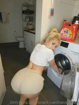 Snackinwithanastasia OnlyFans Leaked Free Thumbnail Picture - #z9pIjLMDUd