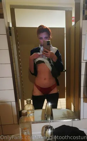Snaggletoothcostumes OnlyFans Leaked Free Thumbnail Picture - #0GUMFpjzKf