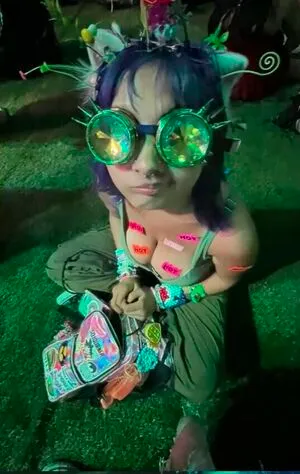 Snailsquee OnlyFans Leaked Free Thumbnail Picture - #c5AF0VvEww