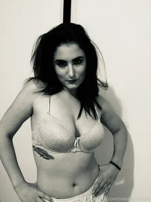 Snarkybrunette OnlyFans Leaked Free Thumbnail Picture - #4fs9GjxHbd