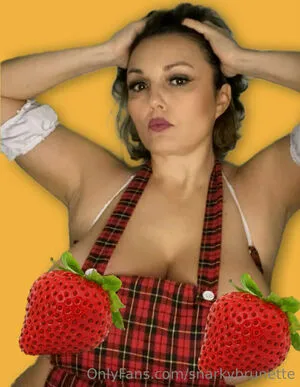 Snarkybrunette OnlyFans Leaked Free Thumbnail Picture - #EVC2scpNhK