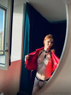 Sndige Leder Laura OnlyFans Leaked Free Thumbnail Picture - #x4H0MFF1Nj