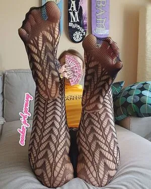 Sneaker Girl Germany Emma Emma Elba OnlyFans Leaked Free Thumbnail Picture - #rpBbruIdFk