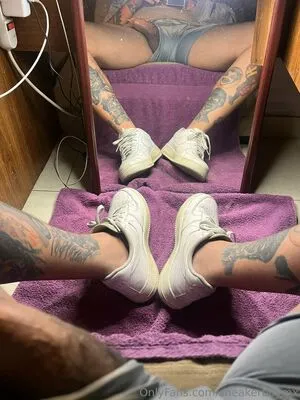 Sneakerboymx OnlyFans Leaked Free Thumbnail Picture - #p1tvEjTZfl