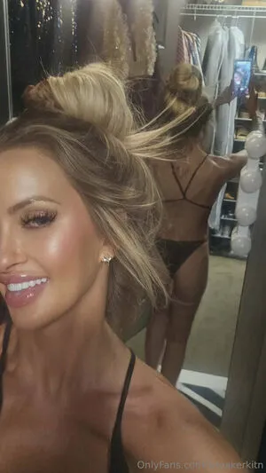 Sneakerkitn OnlyFans Leaked Free Thumbnail Picture - #ynGQNaDwH9