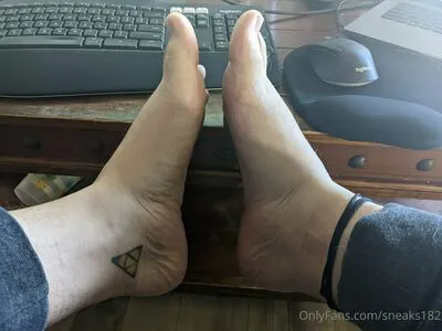 Sneaks182 OnlyFans Leaked Free Thumbnail Picture - #yvZ3PieL73