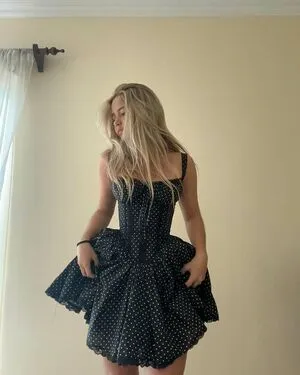 Sneakybarbieee OnlyFans Leaked Free Thumbnail Picture - #4fwqX6m8KR