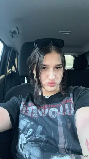 Snixfree OnlyFans Leaked Free Thumbnail Picture - #4zG3wMuTrs