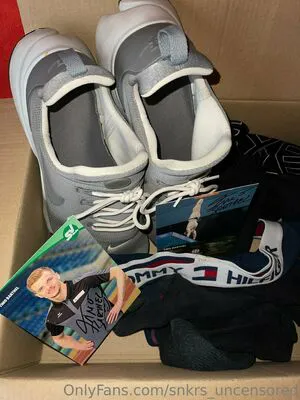 Snkrs Uncensored OnlyFans Leaked Free Thumbnail Picture - #KZW8nFioRy
