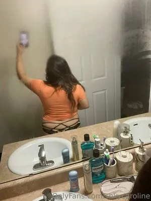 Snkycaroline OnlyFans Leaked Free Thumbnail Picture - #JtZNUrEF50