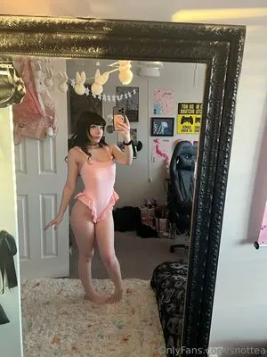 Snottea OnlyFans Leaked Free Thumbnail Picture - #kJ4uDKKwB2