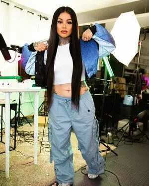 Snow Tha Product OnlyFans Leaked Free Thumbnail Picture - #E4hAXwCQXs