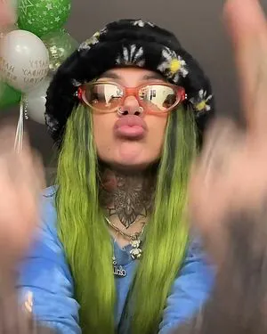 Snow Tha Product OnlyFans Leaked Free Thumbnail Picture - #aKyhDRYCso