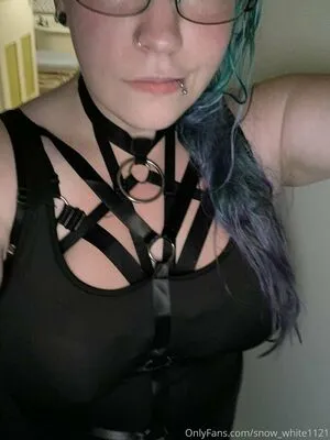 Snow White1121 OnlyFans Leaked Free Thumbnail Picture - #Orh2BuWAM9