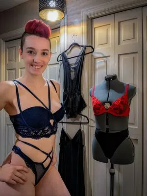Snow Whyte OnlyFans Leaked Free Thumbnail Picture - #olLp3oHO5G