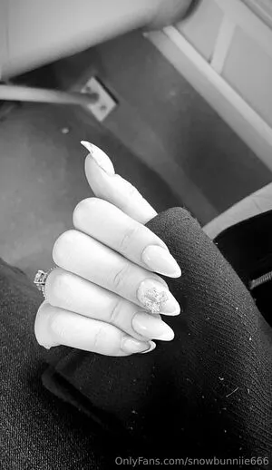 Snowbunniie666 OnlyFans Leaked Free Thumbnail Picture - #T7T94S2yMS