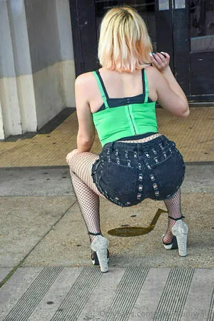 Snowbunnyalii OnlyFans Leaked Free Thumbnail Picture - #gy33eF27J3