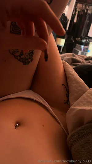 Snowbunnylo333 OnlyFans Leaked Free Thumbnail Picture - #7Bd28f0WOU