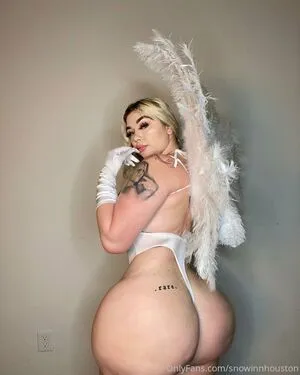 Snowinnhouston OnlyFans Leaked Free Thumbnail Picture - #Zei0X5m7fn