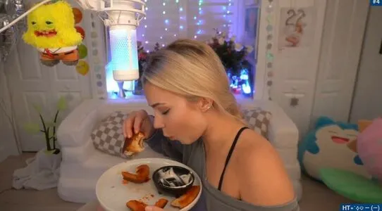 Snowkitty OnlyFans Leaked Free Thumbnail Picture - #YptdTLcYKR