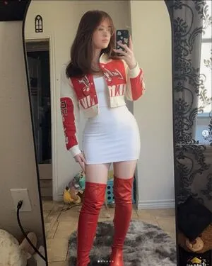 Snowluxe OnlyFans Leaked Free Thumbnail Picture - #trmttL2DsB