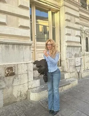 Snowmaiid OnlyFans Leaked Free Thumbnail Picture - #A10fEHNyc1