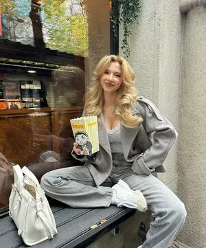 Snowmaiid OnlyFans Leaked Free Thumbnail Picture - #CUG6SBe1vI