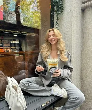 Snowmaiid OnlyFans Leaked Free Thumbnail Picture - #Q1eNfVEqqS