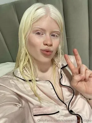 Snowwhitebellaxo OnlyFans Leaked Free Thumbnail Picture - #NM3lDSHuj5