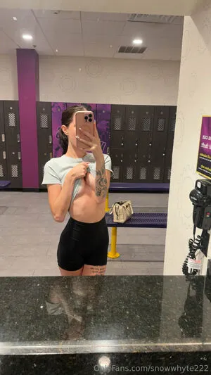 Snowwhyte222 OnlyFans Leaked Free Thumbnail Picture - #PEWhPYHapM