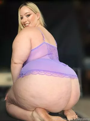 snowycakesy OnlyFans Leaked Free Thumbnail Picture - #7fn7KHeank