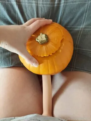 Snuggle N Smut OnlyFans Leaked Free Thumbnail Picture - #i3iOepwisx