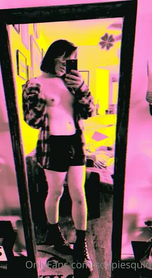 Soapiesquid OnlyFans Leaked Free Thumbnail Picture - #CkvA0Ip0m1