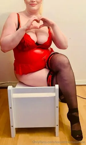 Soccermomxxxfree OnlyFans Leaked Free Thumbnail Picture - #KK9Pcatubs