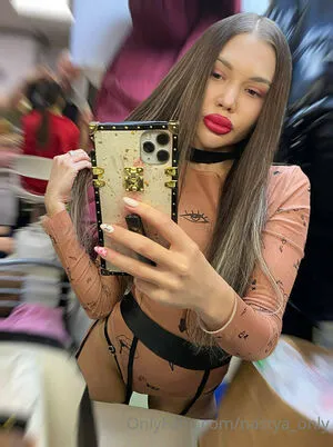 Sofa Ukr OnlyFans Leaked Free Thumbnail Picture - #54ICFu6a00
