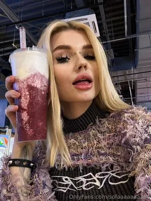 Sofaaaaaaaaaa OnlyFans Leaked Free Thumbnail Picture - #U1xM6QKJz3