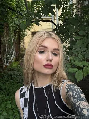 Sofaaaaaaaaaa OnlyFans Leaked Free Thumbnail Picture - #f0EPE2cURi