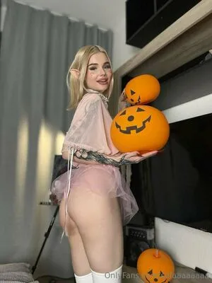 Sofaaaaaaaaaa OnlyFans Leaked Free Thumbnail Picture - #m8slSDkZkA