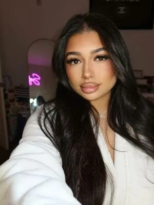 Sofia Deroian OnlyFans Leaked Free Thumbnail Picture - #SLAdKNGbiN